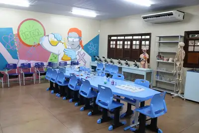 notícia: Após ser reestruturada pelo Governo do Amapá, Escola Estadual Munguba do Jari conta com novos espaços para formação e entretenimento de alunos