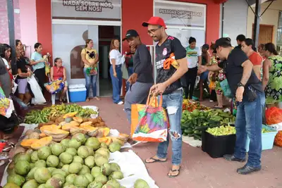 notícia: Instituições sociais de Macapá recebem doação de 10 toneladas de alimentos do PAA pelo Governo do Amapá