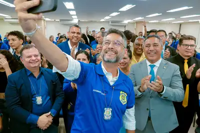 notícia: Com nova tabela salarial, governador Clécio Luís encerra 15 anos de espera e valoriza servidores da Polícia Científica do Amapá