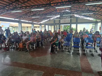 notícia: Governo do Amapá promove manhã de cuidado e integração para idosos do Residencial Macapaba