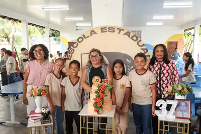 notícia: Escola Estadual Reinaldo Damasceno comemora 37 anos de história com programação cultural e educativa em Macapá