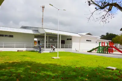 notícia: Governo do Amapá entra na reta final da reconstrução e modernização da Escola Estadual Dr. Murilo Braga, em Mazagão