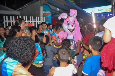 notícia: ‘Páscoa Encantada’ chega em Santana e famílias celebram com alegria, união e gesto de amor solidário