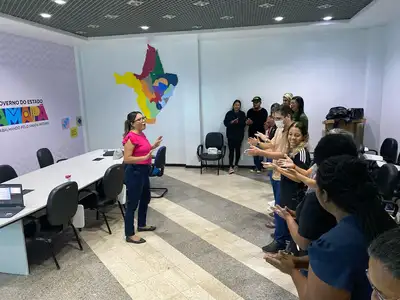 notícia: Governo do Amapá capacita profissionais para trabalho multiprofissional na saúde e segurança dos pacientes