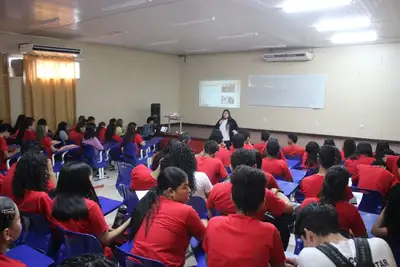 notícia: Governo do Amapá segue cronograma de capacitação para criação de grêmios estudantis nas escolas estaduais