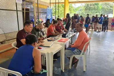 notícia: Governo do Amapá atende mais de 400 agricultores na Caravana de Atendimento Rural no município de Ferreira Gomes