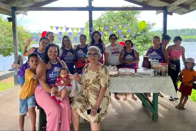 notícia: 'Tarde Divertida': mulheres do Cram recebem homenagem para celebrar Mês das Mães, em Oiapoque  