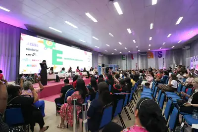notícia: Segundo dia do 1º Encontro de Lideranças Femininas do Amapá levanta debates sobre empreendedorismo, política e educação