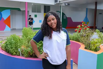 notícia: 'Agora a gente tem tudo!', diz estudante sobre transformação da Escola Coaracy Nunes após reforma histórica pelo Governo do Amapá