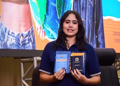 notícia: ‘Ganhar essa competição é uma experiência marcante para mim’, diz estudante que vai representar o Amapá pelo Jovem Senador, em Brasília