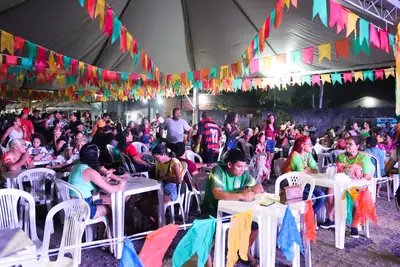 notícia: Com show gratuito, apresentações culturais e homenagens, ‘Arraiá dos Residenciá’ realiza encerramento no Parque Aeroportuário, em Macapá