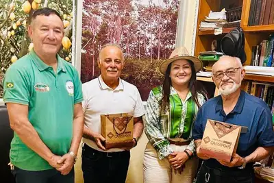 notícia: Amapá Cacau: Governo do Estado alinha atividades diretas com o Pará para dinamizar ações da cadeia cacaueira