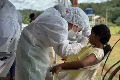 notícia: Governo do Amapá realiza 800 atendimentos de saúde em três dias de ação nas aldeias Tukay e Kariá, em Oiaoque