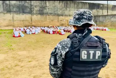 notícia: Operação Tabuleiro: Segurança Pública do Amapá remaneja internos do Instituto de Administração Penitenciária para desarticular organizações criminosas