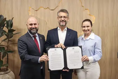 notícia: No Dia do Advogado, governador Clécio Luís assina Projeto de Lei da doação definitiva de imóveis estaduais à OAB