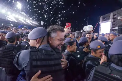 notícia: ‘Estes soldados são a melhor parte da estratégia de segurança pública’, celebra governador Clécio Luís na formatura de 292 novos soldados da PM-AP