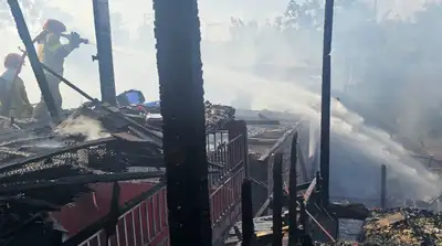 notícia: Ação rápida do Corpo de Bombeiros do Amapá evita propagação de chamas para mais de 15 casas, em Macapá 