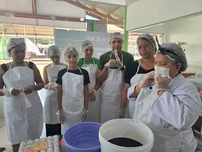 notícia: Governo do Estado promove oficina de culinária com subprodutos do açaí na 54ª Expofeira do Amapá