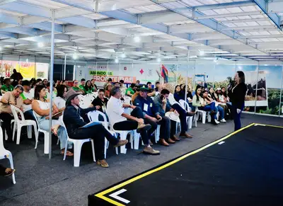 notícia: 54ª Expofeira debate desafios e avanços na pecuária amapaense em Fórum Estadual de Vigilância para a Febre Aftosa 