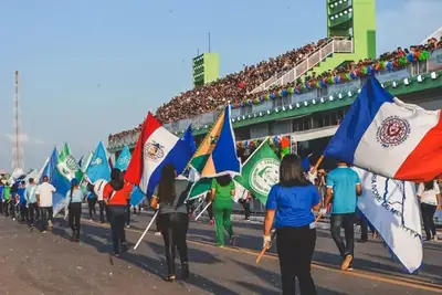notícia: Saúde do Amapá monta unidade de pronto atendimento para desfile cívico-estudantil no Sambódromo, em Macapá