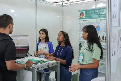 notícia: Governo do Amapá promove 13ª Feira de Ciências e Engenharia com 172 projetos e participação internacional