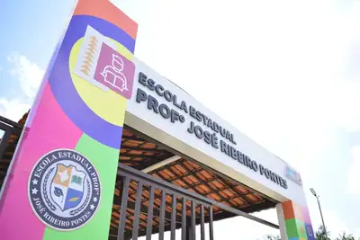 galeria: Entrega da Escola Estadual professor José Ribeiro  Pontes  - Distrito de Gurupora