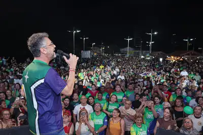 notícia: No Píer do Santa Inês, Governo apresenta em plenária na Zona Sul de Macapá os avanços da gestão no Amapá