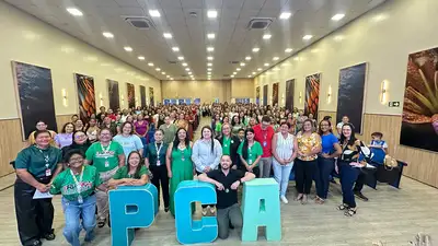 notícia: Governo do Amapá encerra ciclo formativo do Programa Criança Alfabetizada com foco em práticas de leitura e escrita