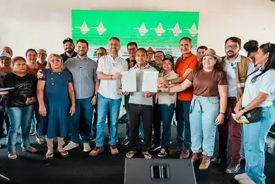 notícia: 'Nosso desejo é transformar o Amapá pelas mãos dos agricultores', destaca governador Clécio Luís ao lançar programa 'Terras da Gente', em Macapá