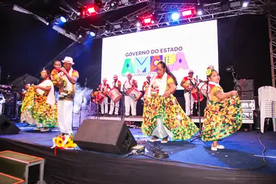 galeria: Apresentações de Comunidades e Corte do Bolo de Aniversário da UNA - 30º Encontro dos Tambores,