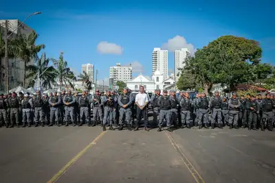 notícia: 'Que todos se sintam seguros para fazer as compras natalinas e movimentar a economia', diz governador Clécio Luís sobre operação Papai Noel 2025