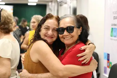 notícia: Balanço 2025: Governo do Amapá valoriza profissionais da educação com aumento salarial, chamamento de concursados e capacitações