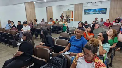 notícia: Governo do Amapá reúne gestores de escolas quilombolas para ações de avaliação e planejamento