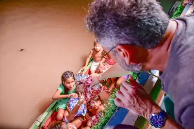 notícia: Com apoio do Governo do Estado, Clécio Luís prestigia Recital Natalino em comunidades ribeirinhas