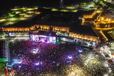 notícia: No Maior Réveillon da Amazônia - Amapá 2026, Anitta faz história ao reunir 225 mil pessoas em Macapá e 58 mil visualizações no YouTube