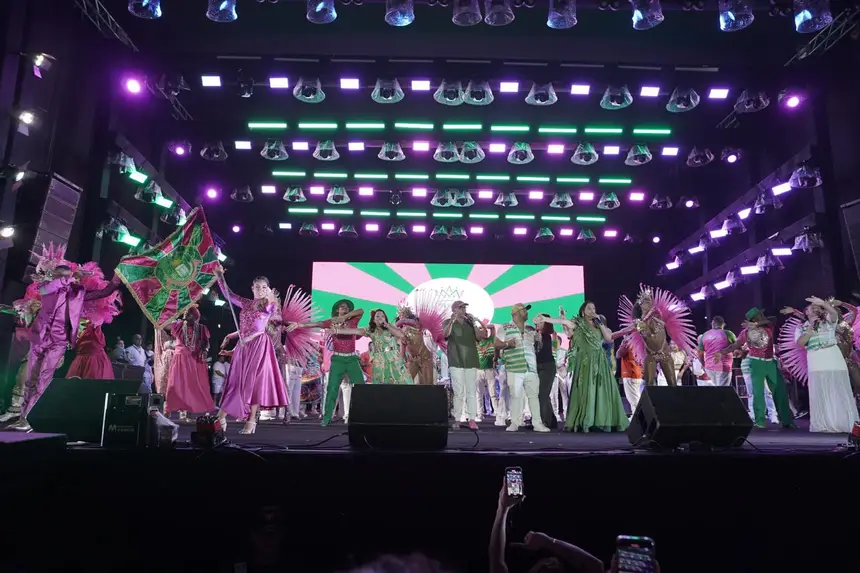  <div class='credito_fotos'>Foto: Israel Cardoso/GEA &nbsp;&nbsp;|&nbsp;&nbsp; <a href='/midias/2026/originais/20260101021303-GF00016847-F00214467.webp' download><i class='fa-solid fa-download'></i> Download</a></div>