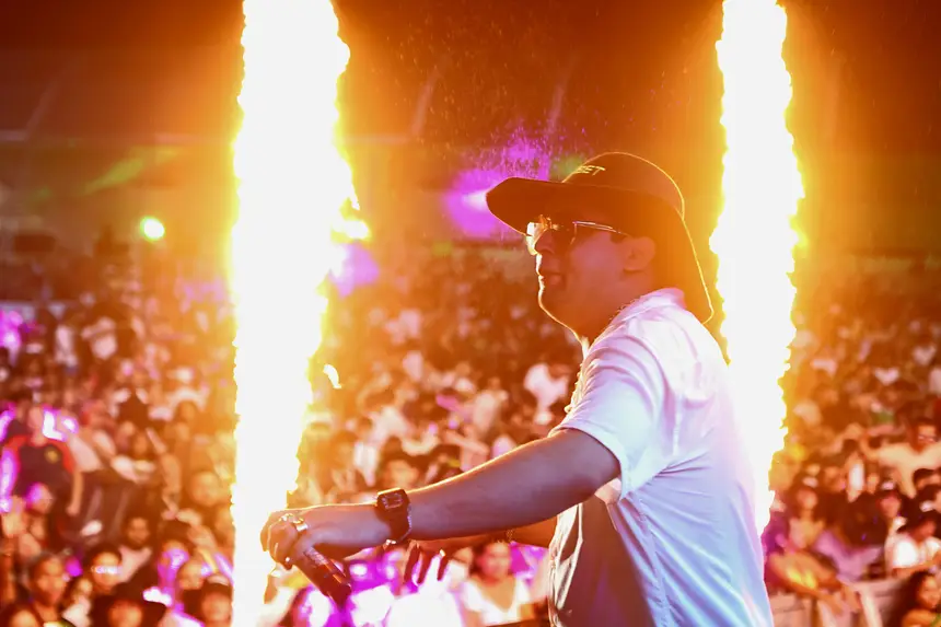  <div class='credito_fotos'>Foto: Jorge Júnior/GEA &nbsp;&nbsp;|&nbsp;&nbsp; <a href='/midias/2026/originais/20260101061439-GF00016848-F00214550.webp' download><i class='fa-solid fa-download'></i> Download</a></div>