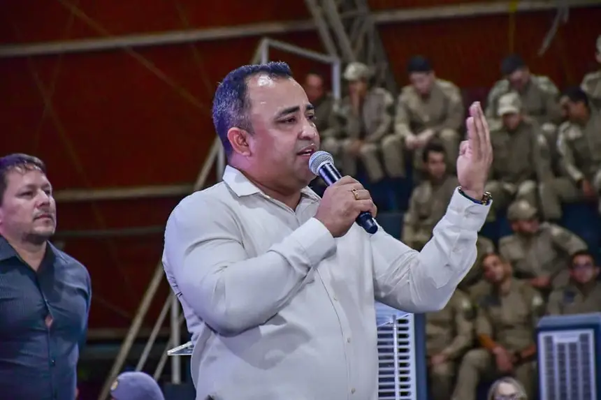  <div class='credito_fotos'>Foto: Max Renê/GEA &nbsp;&nbsp;|&nbsp;&nbsp; <a href='/midias/2026/originais/20260108102052-GF00016853-F00214689.webp' download><i class='fa-solid fa-download'></i> Download</a></div>