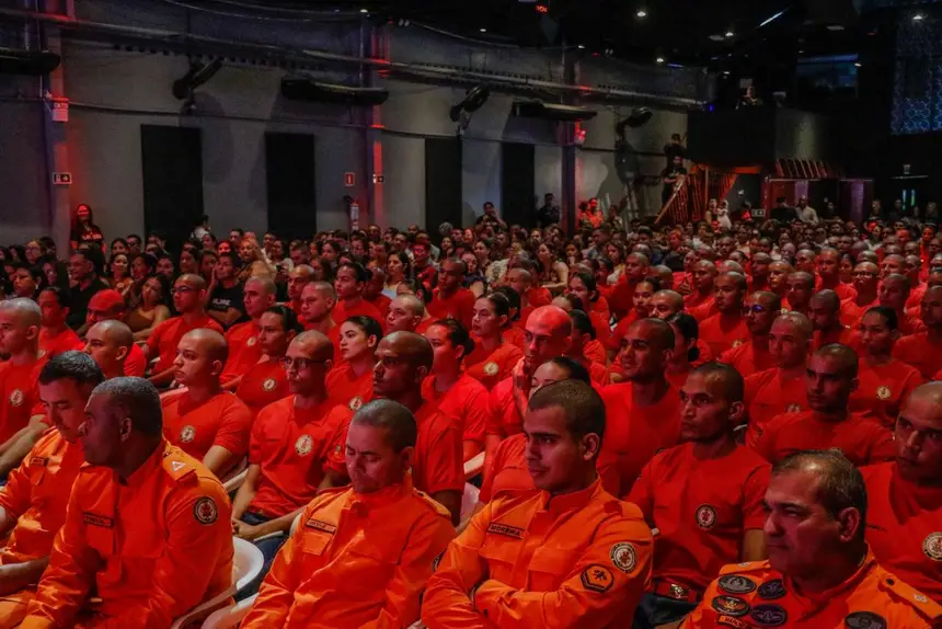  <div class='credito_fotos'>Foto: Ruan Alves / GEA &nbsp;&nbsp;|&nbsp;&nbsp; <a href='/midias/2026/originais/20260108102954-GF00016854-F00214772.webp' download><i class='fa-solid fa-download'></i> Download</a></div>