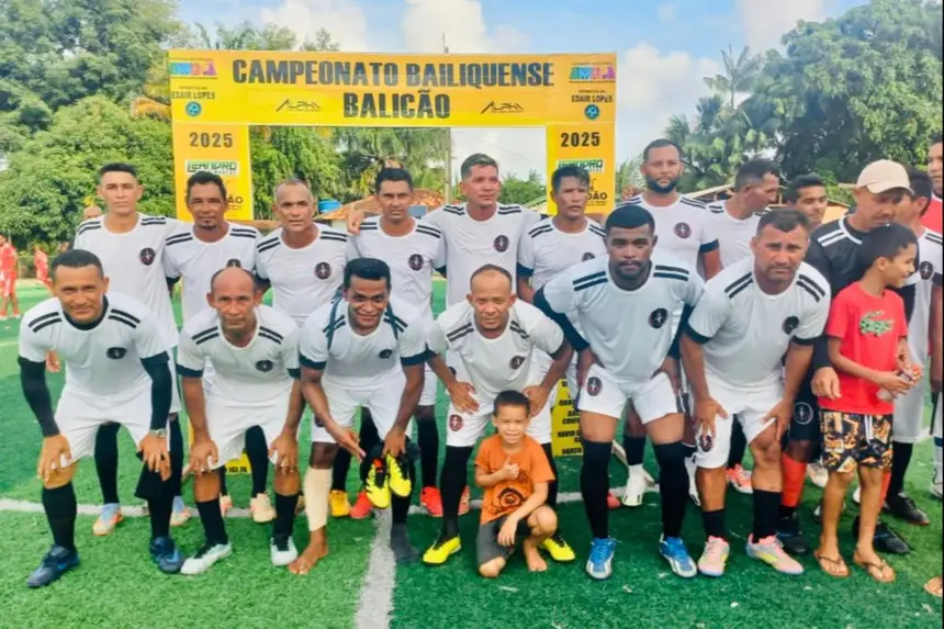 Equipe campeão do torneio de veteranos, idade a partir dos 40 anos, foi o Arraiol. 
