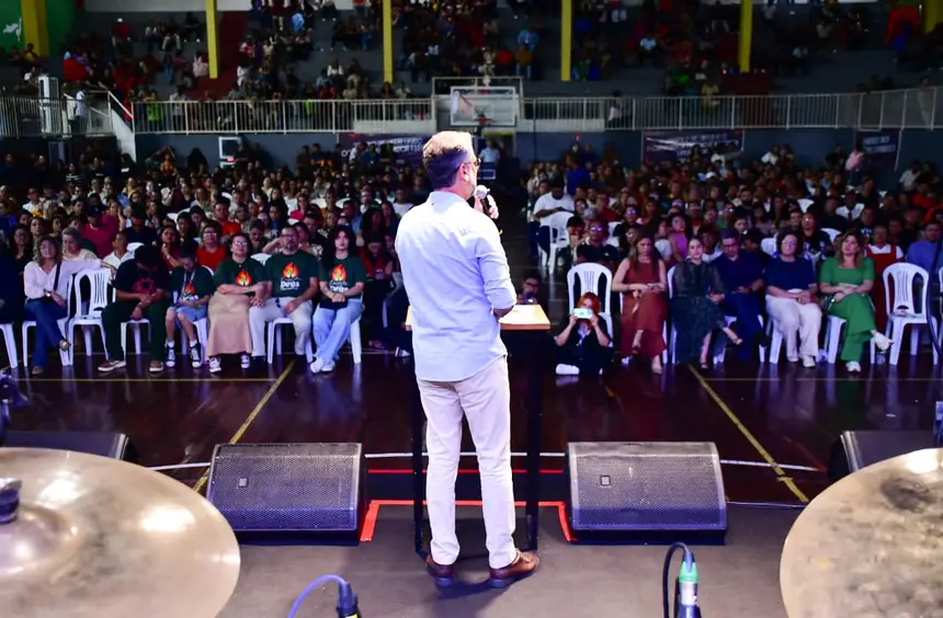  <div class='credito_fotos'>Foto: Max Renê/GEA &nbsp;&nbsp;|&nbsp;&nbsp; <a href='/midias/2026/originais/20260121091541-GF00016880-F00215533.webp' download><i class='fa-solid fa-download'></i> Download</a></div>