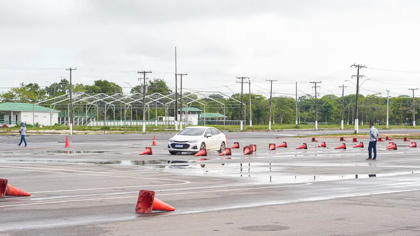  <div class='credito_fotos'>Foto: Arthur Alves / SECOM GEA &nbsp;&nbsp;|&nbsp;&nbsp; <a href='/midias/2026/originais/20260122125327-GF00016888-F00215665.webp' download><i class='fa-solid fa-download'></i> Download</a></div>