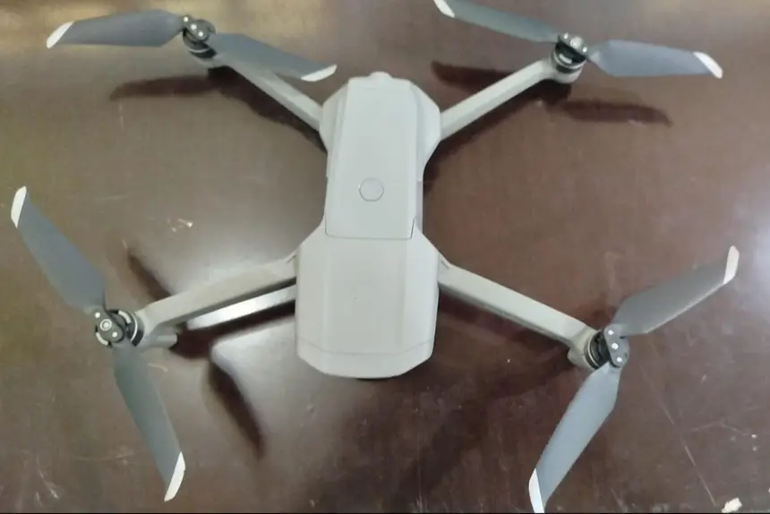 Equipamento supostamente operado por criminosos é abatido pela Divisão de Operações com Drones