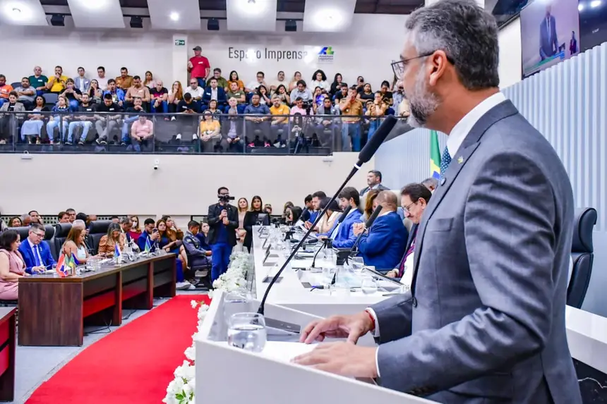  <div class='credito_fotos'>Foto: Max Renê/GEA &nbsp;&nbsp;|&nbsp;&nbsp; <a href='/midias/2026/originais/20260202172906-GF00016915-F00216257.webp' download><i class='fa-solid fa-download'></i> Download</a></div>