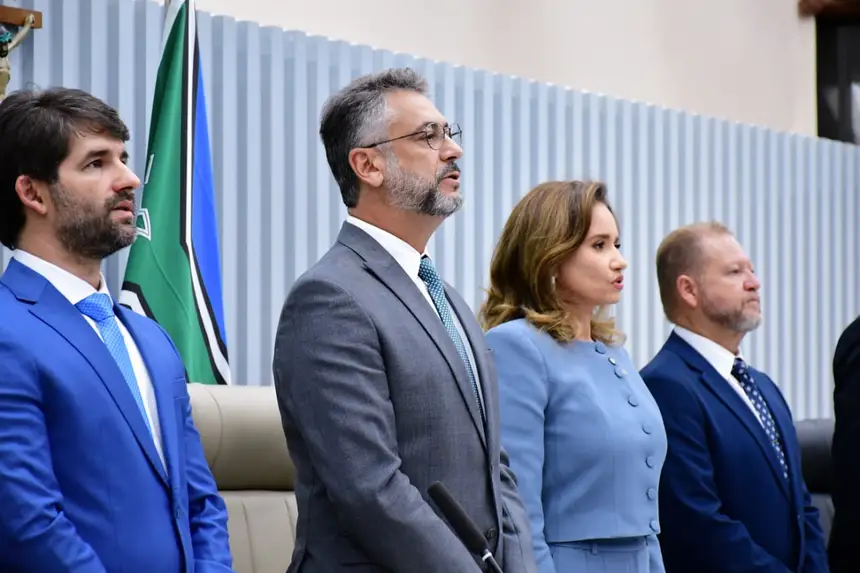  <div class='credito_fotos'>Foto: Max Renê/GEA &nbsp;&nbsp;|&nbsp;&nbsp; <a href='/midias/2026/originais/20260202172914-GF00016915-F00216268.webp' download><i class='fa-solid fa-download'></i> Download</a></div>