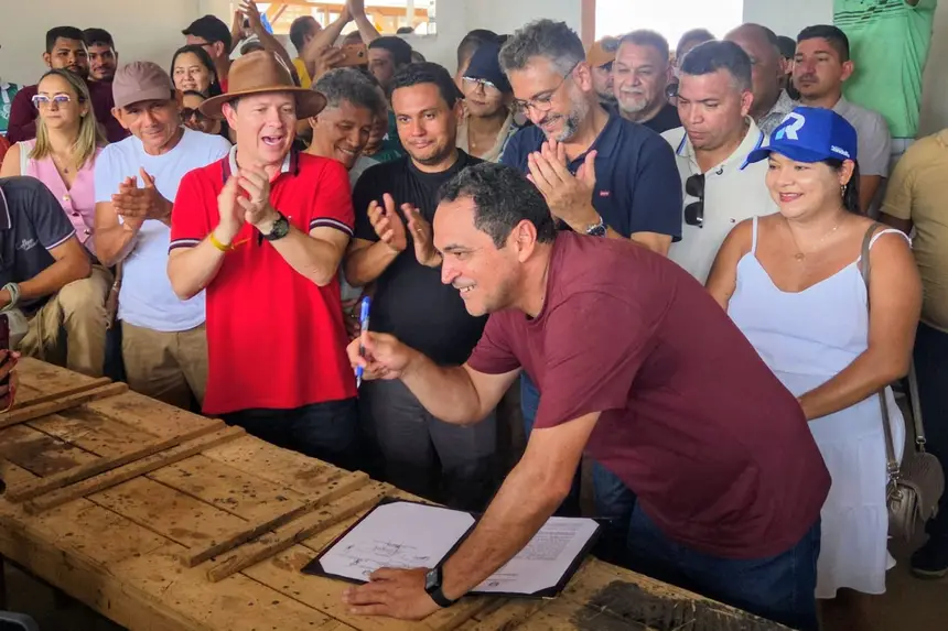 Secretário de Educação, Paulo Lemos