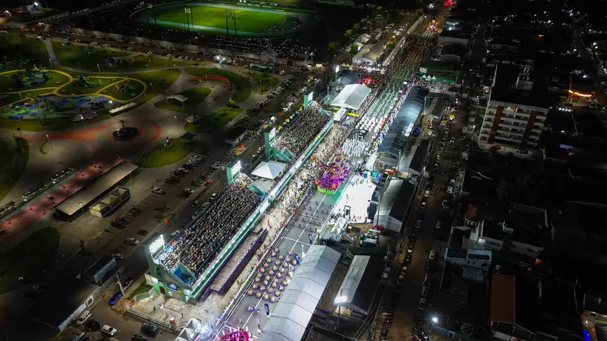  <div class='credito_fotos'>Foto: Arthur Alves / SECOM GEA &nbsp;&nbsp;|&nbsp;&nbsp; <a href='/midias/2026/originais/20260215014621-GF00016958-F00217872.webp' download><i class='fa-solid fa-download'></i> Download</a></div>