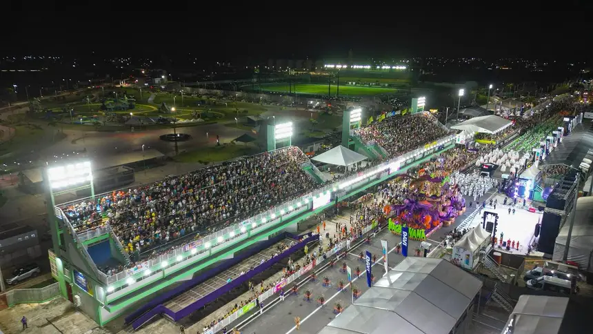  <div class='credito_fotos'>Foto: Arthur Alves / SECOM GEA &nbsp;&nbsp;|&nbsp;&nbsp; <a href='/midias/2026/originais/20260215014629-GF00016958-F00217882.webp' download><i class='fa-solid fa-download'></i> Download</a></div>