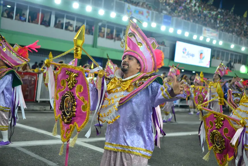  <div class='credito_fotos'>Foto: Maksuel Martins/GEA &nbsp;&nbsp;|&nbsp;&nbsp; <a href='/midias/2026/originais/20260215023916-GF00016947-F00217890.webp' download><i class='fa-solid fa-download'></i> Download</a></div>