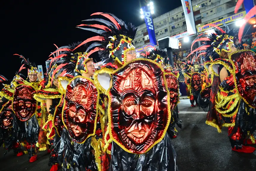  <div class='credito_fotos'>Foto: Maksuel Martins/GEA &nbsp;&nbsp;|&nbsp;&nbsp; <a href='/midias/2026/originais/20260215063645-GF00016949-F00218133.webp' download><i class='fa-solid fa-download'></i> Download</a></div>